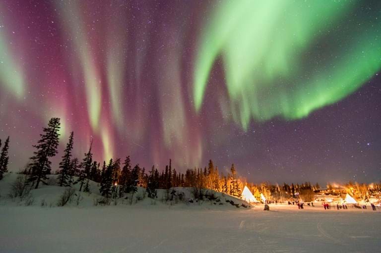 McNally Travel | Aurora over Yellowknife | Things to do in Northwest Territores